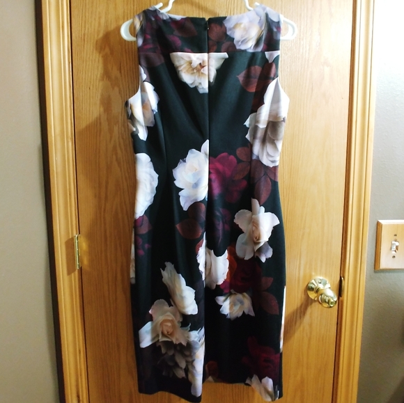 Calvin Klein Floral Dress - Picture 2 of 6